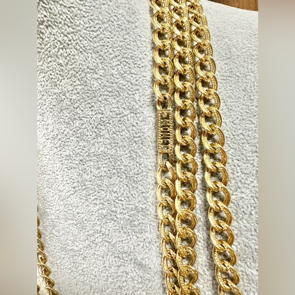 Vintage 70's 80's  Monet Long Gold Tone Cuban Link Chain Necklace - Picture 3 of 3